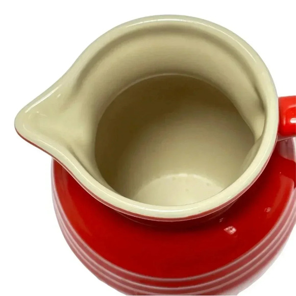 Le Crueset Milk Jug Stoneware Red Pottery 23 oz Ceramic - Picture 7 of 9